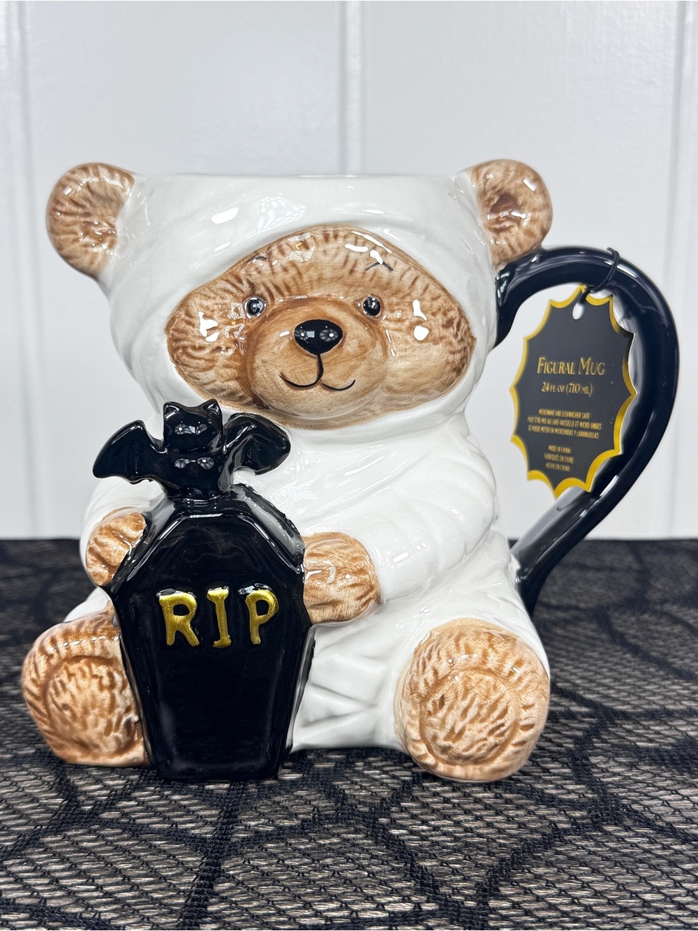 NEW Haunted Halloween Mummy Teddy Bear with a RIP Coffin Halloween Mug